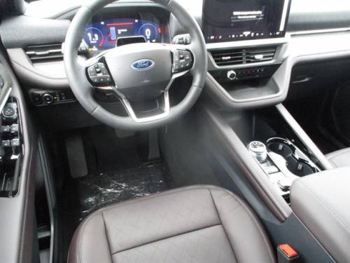 2026 Ford Explorer — image 7