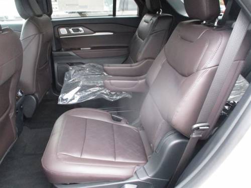 2026 Ford Explorer — image 8