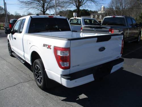 2022 Ford F150 — image 3