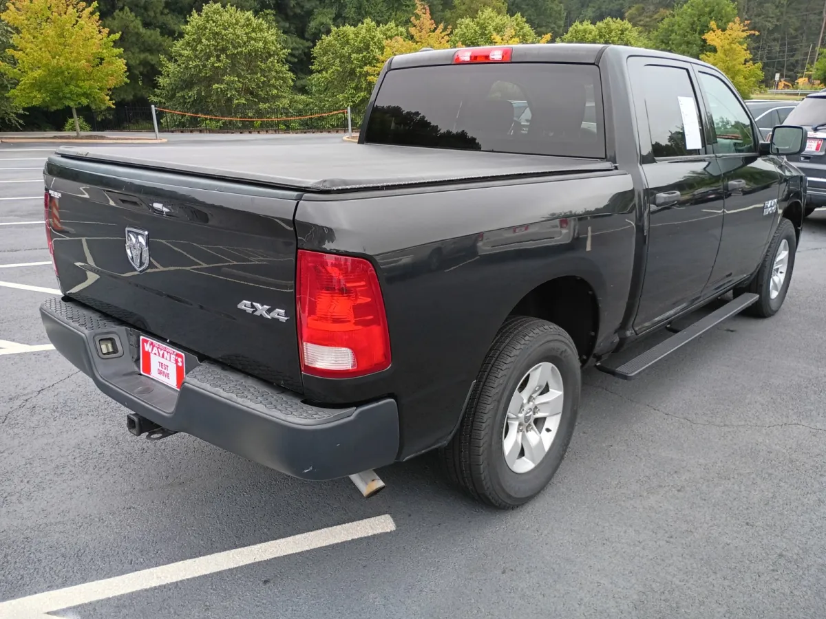 2016 Ram 1500 — image 3