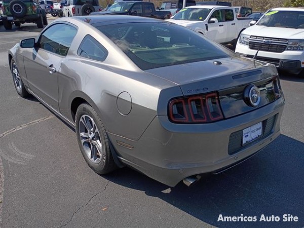 2014 Ford Mustang — image 3