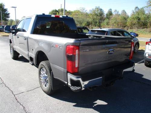 2023 Ford F350 — image 3