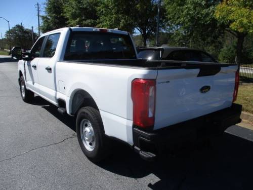 2023 Ford F250 — image 3