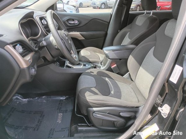 2018 Jeep Grand Cherokee — image 7