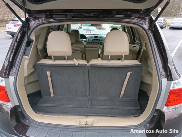 2013 Toyota Highlander — image 4