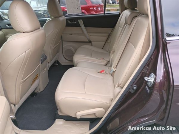2013 Toyota Highlander — image 6