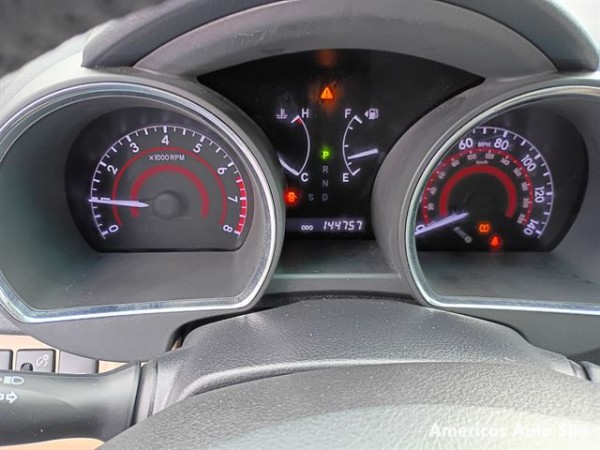 2013 Toyota Highlander — image 8