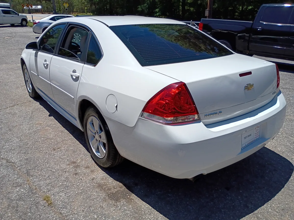2015 Chevrolet Impala — image 3