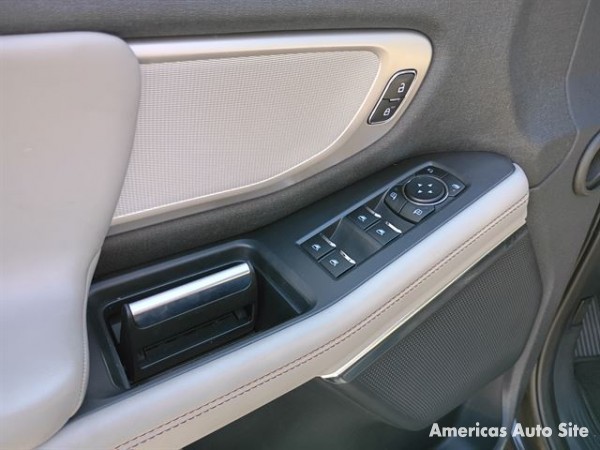 2025 Ford Expedition — image 15