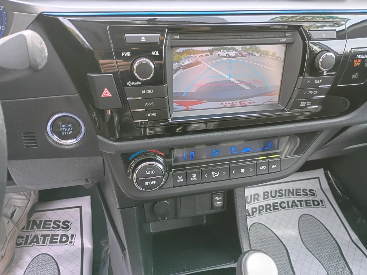 2014 Toyota Corolla — image 8