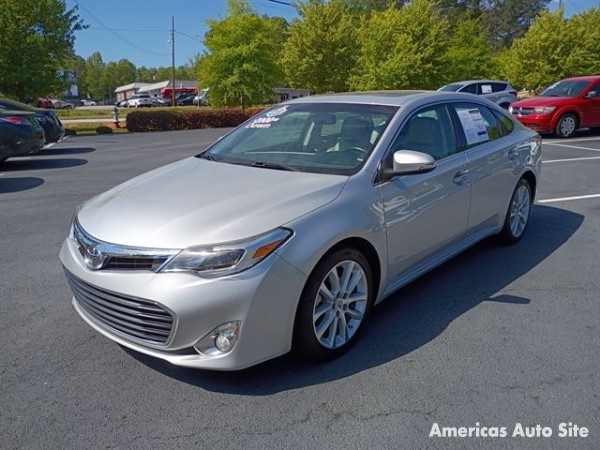 2013 Toyota Avalon — image 2