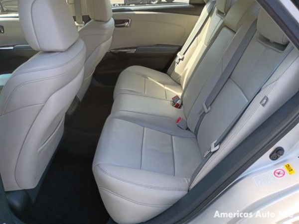2013 Toyota Avalon — image 5