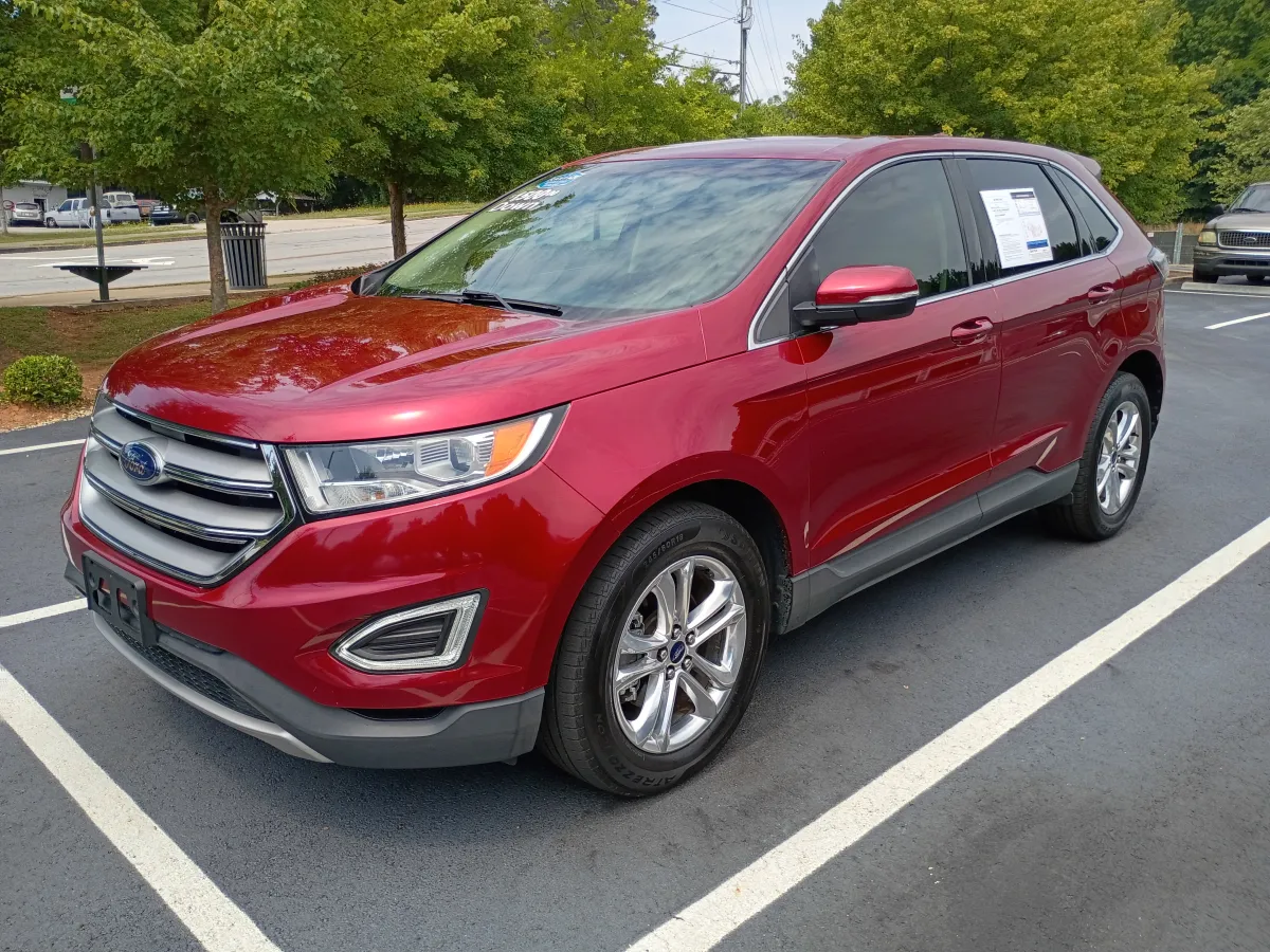 2016 Ford Edge — image 2