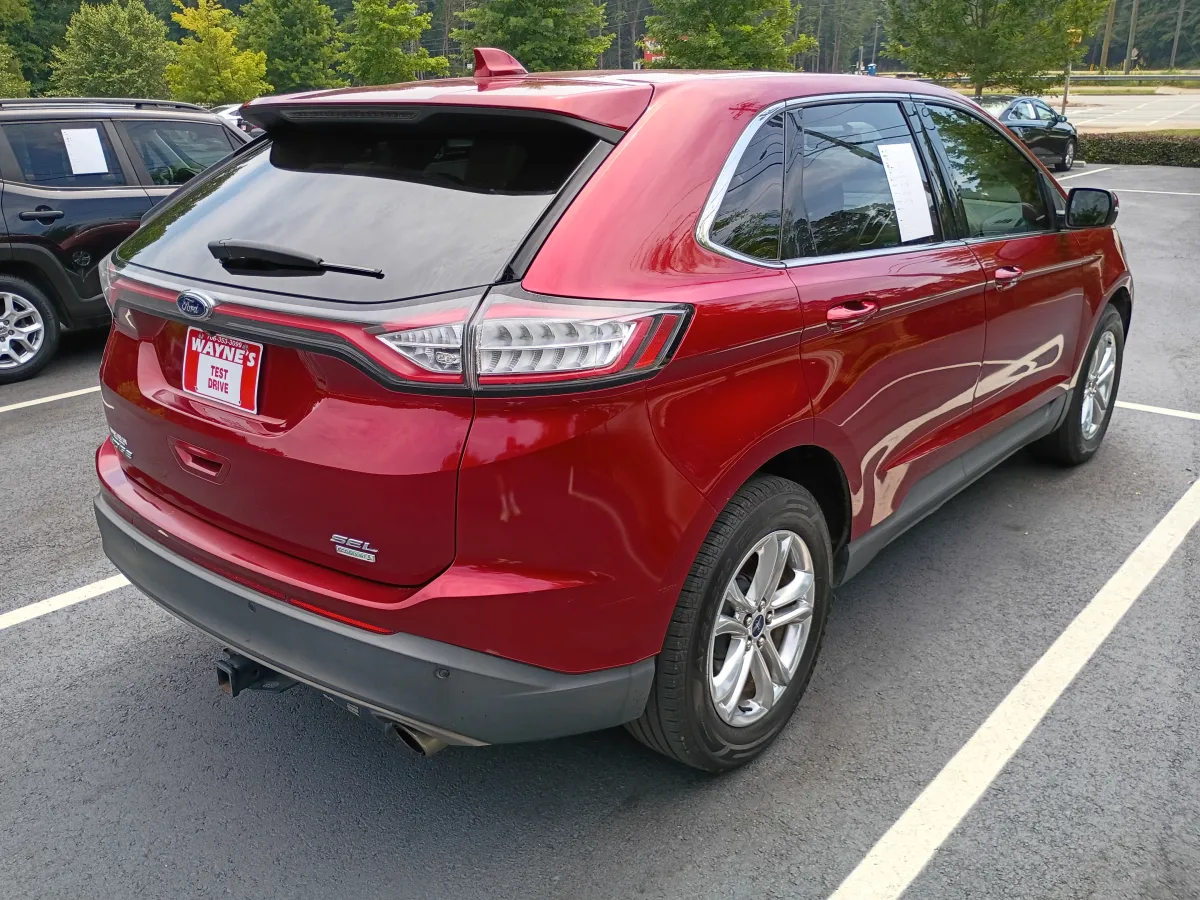 2016 Ford Edge — image 3