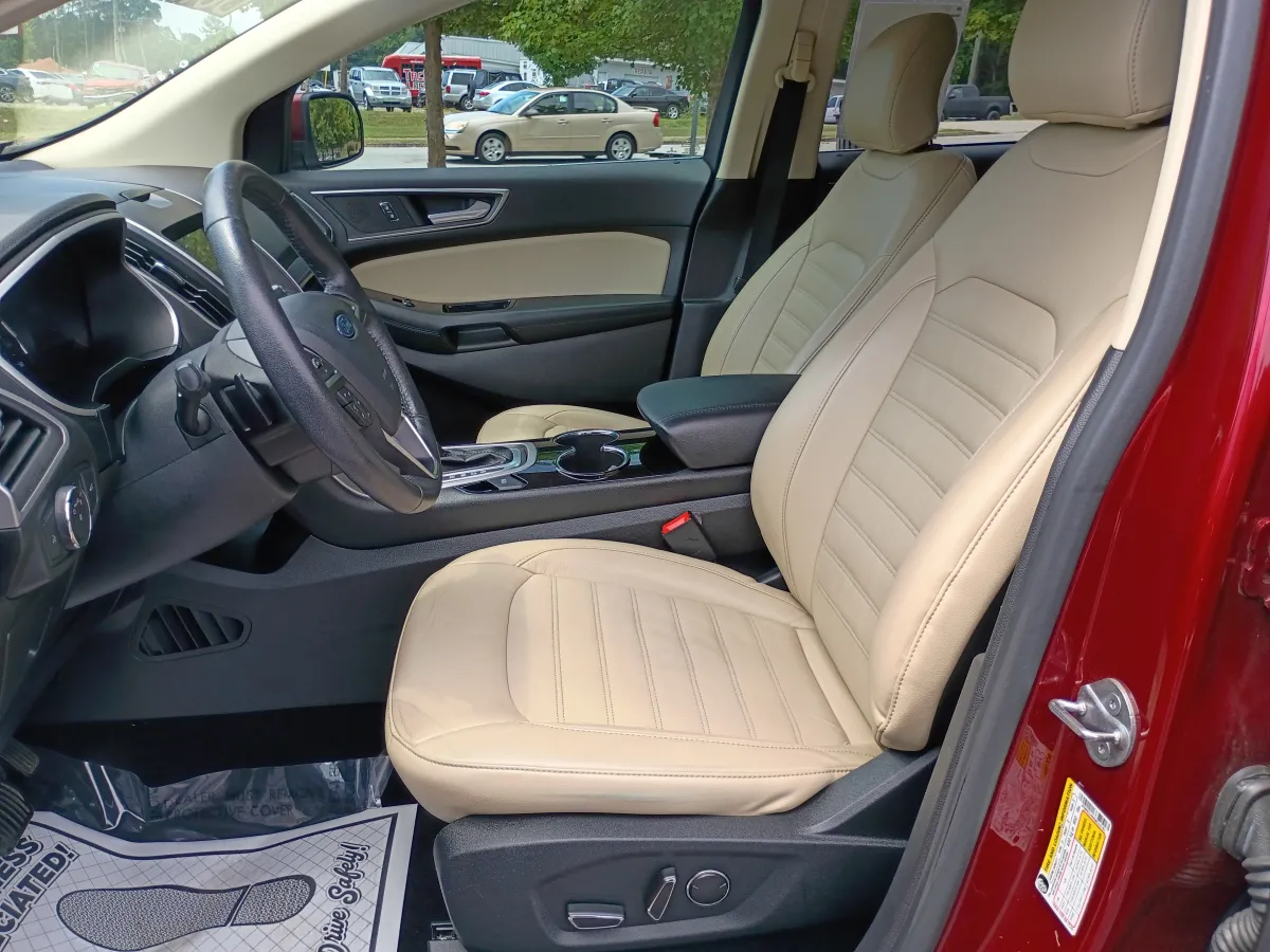 2016 Ford Edge — image 7