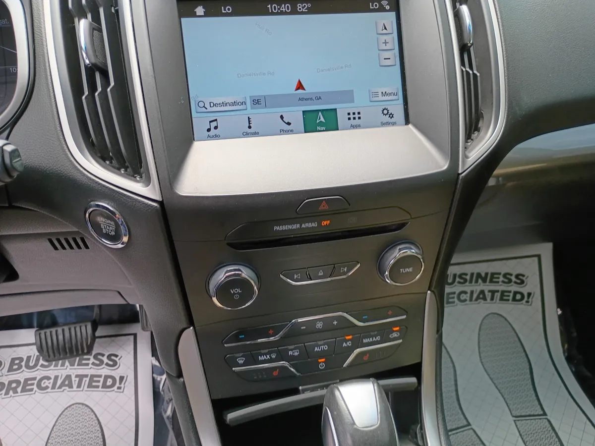 2016 Ford Edge — image 9