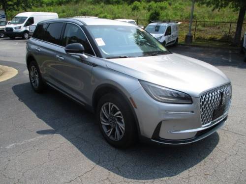 2023 Lincoln Corsair — image 2