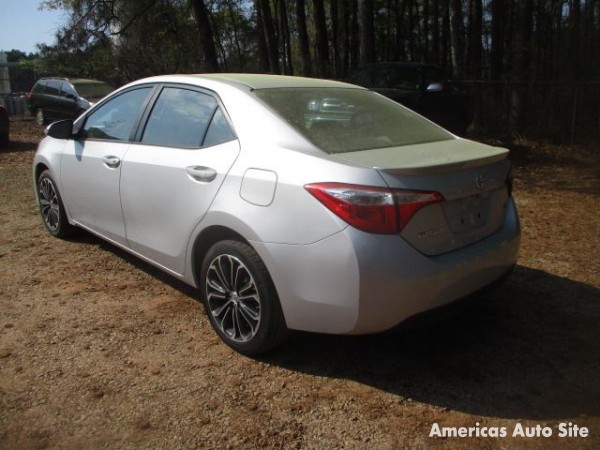 2014 Toyota Corolla — image 3