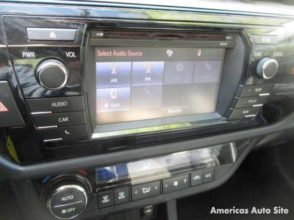 2014 Toyota Corolla — image 8