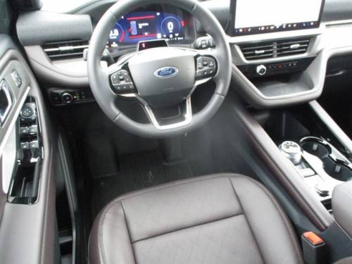 2026 Ford Explorer — image 7