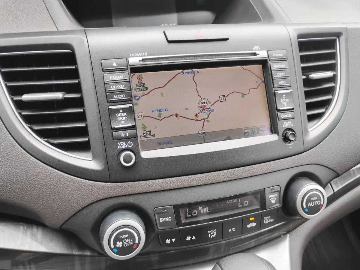 2014 Honda CR-V — image 8
