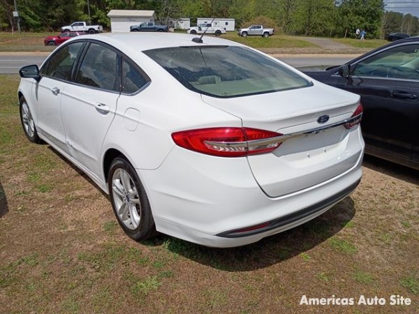 2018 Ford Fusion — image 2