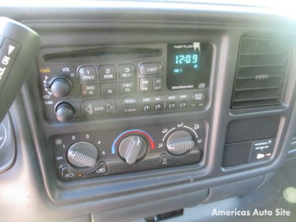 2000 Chevrolet Silverado 1500 — image 7