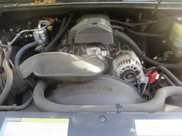 2000 Chevrolet Silverado 1500 — image 9