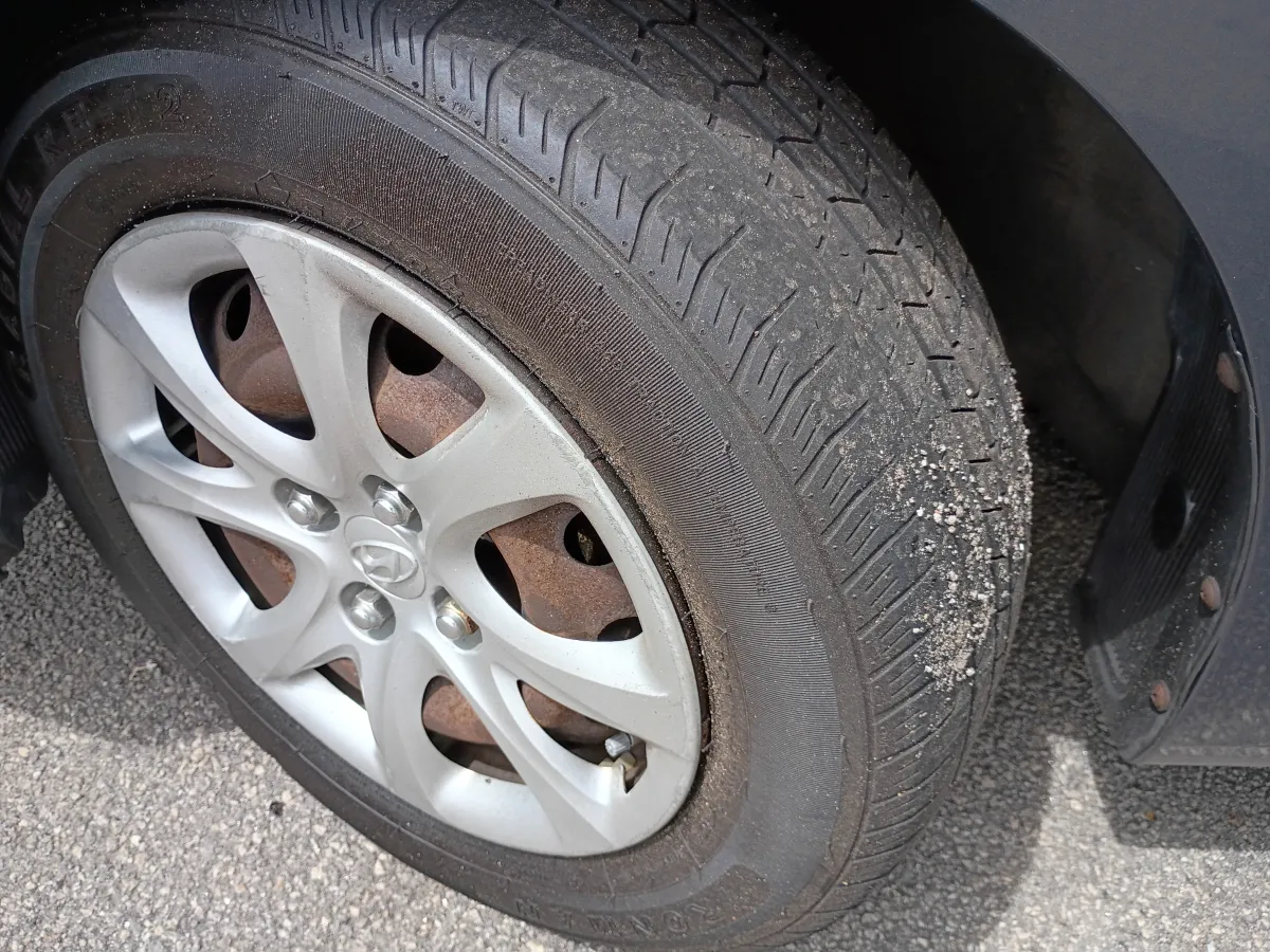2012 Hyundai Accent — image 9