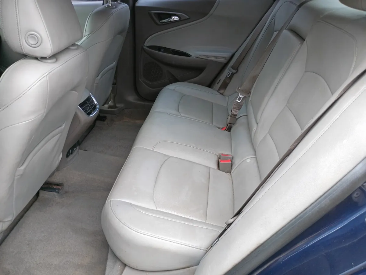 2016 Chevrolet Malibu — image 5