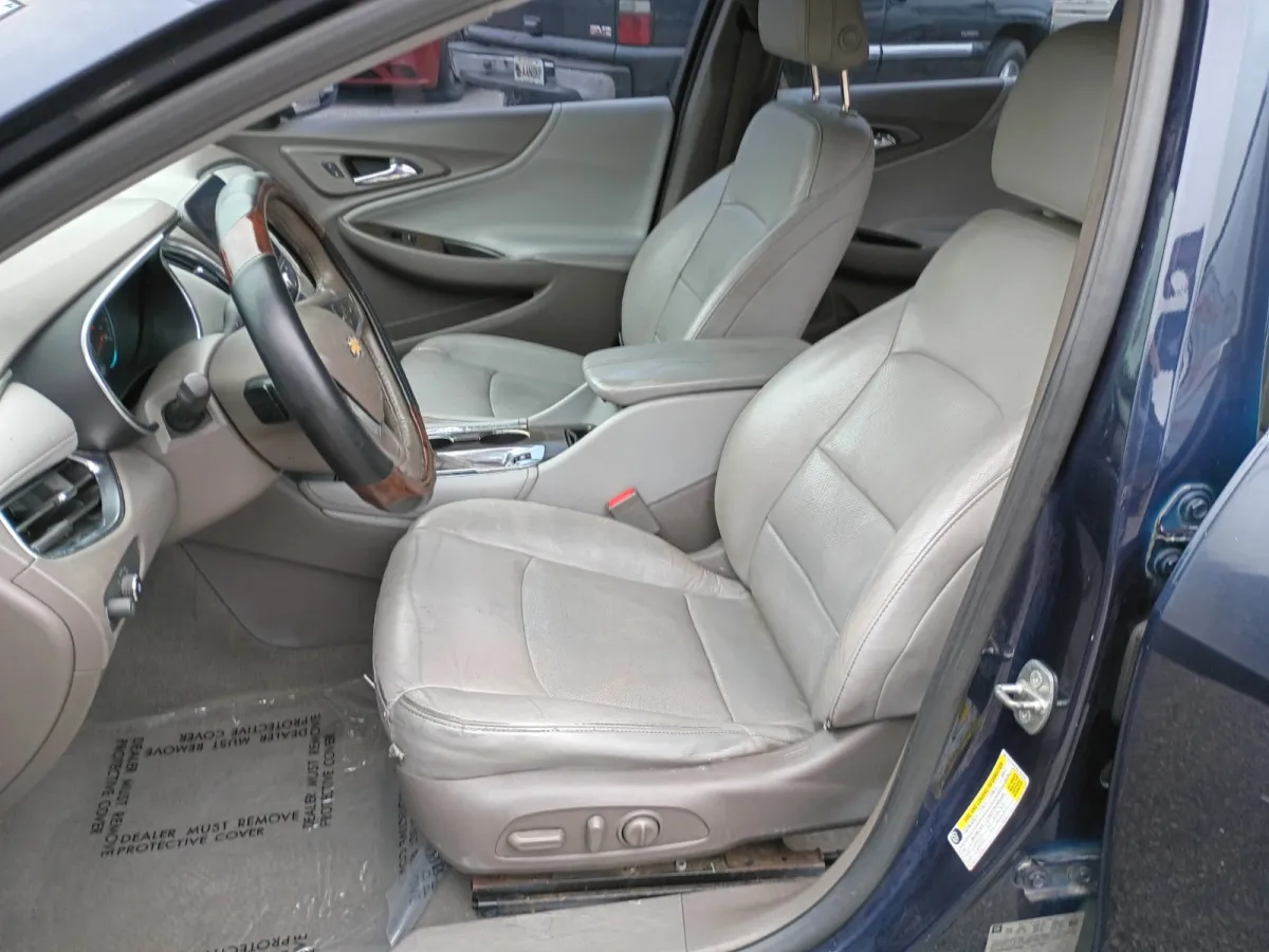 2016 Chevrolet Malibu — image 6