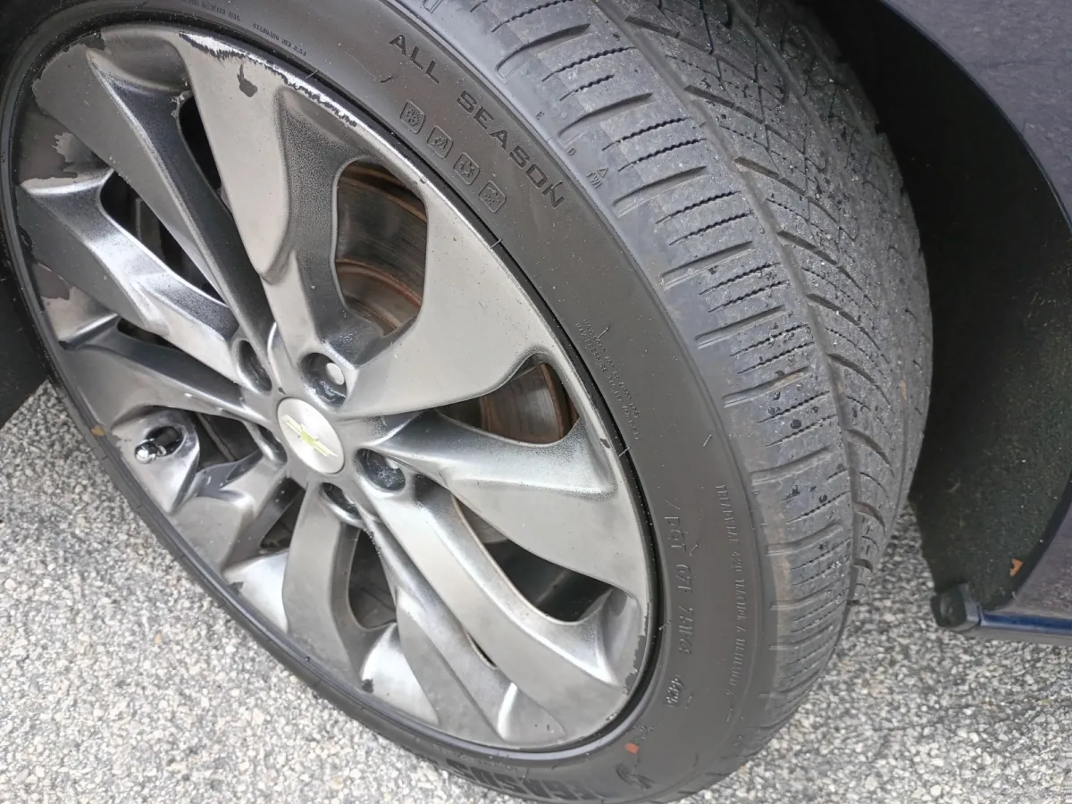 2016 Chevrolet Malibu — image 9