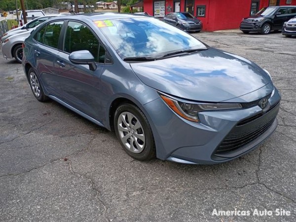 2023 Toyota Corolla — image 2