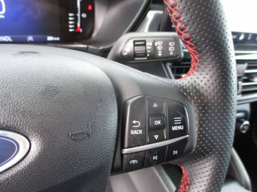 2023 Ford Escape — image 15