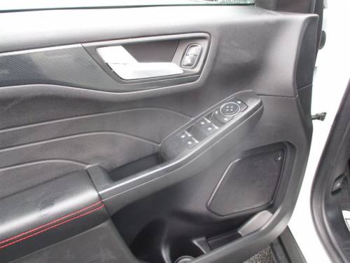 2023 Ford Escape — image 17