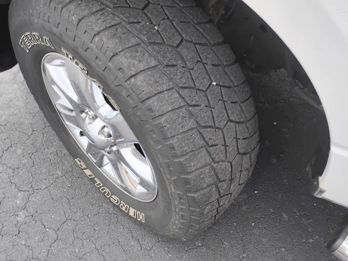 2012 Ford F150 — image 9