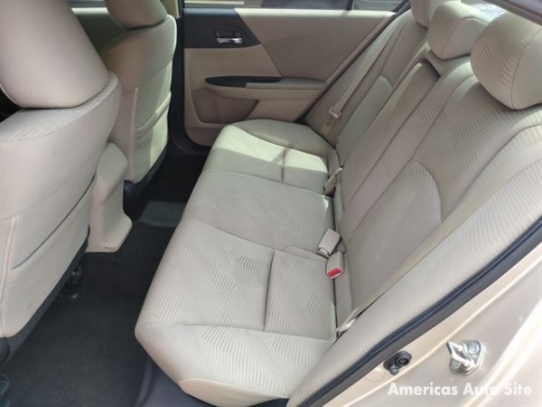 2015 Honda Accord — image 5