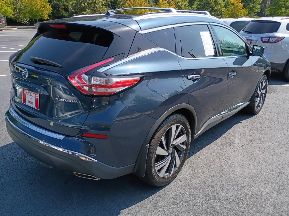 2015 Nissan Murano — image 3