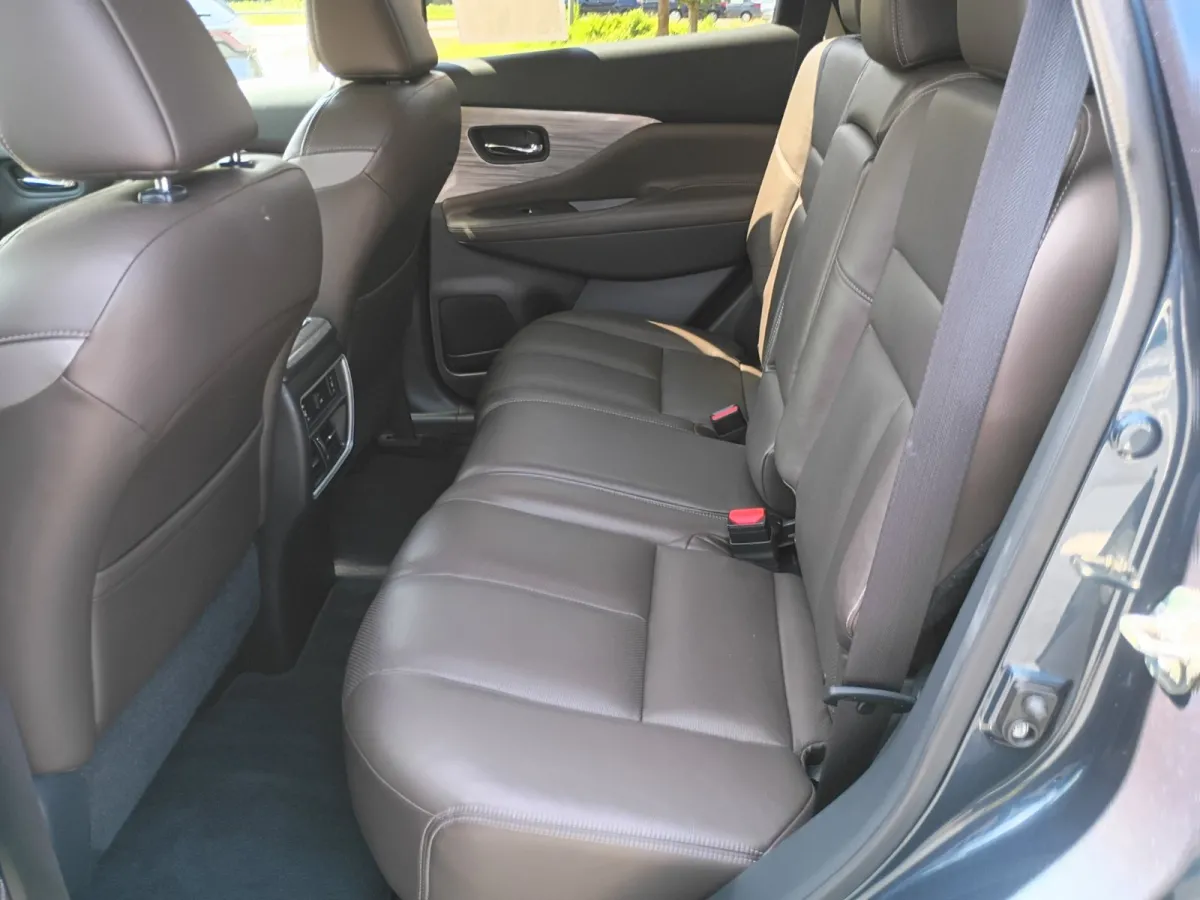 2015 Nissan Murano — image 6