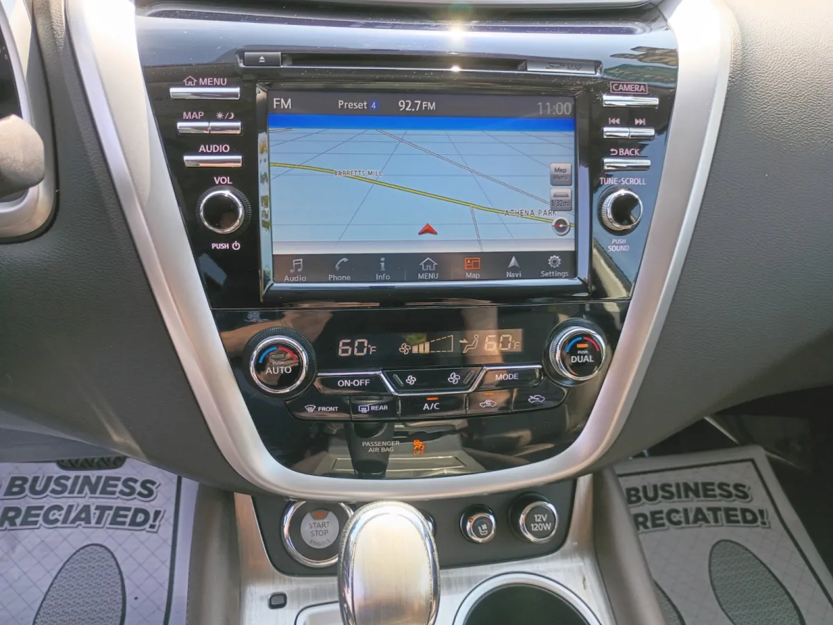 2015 Nissan Murano — image 9
