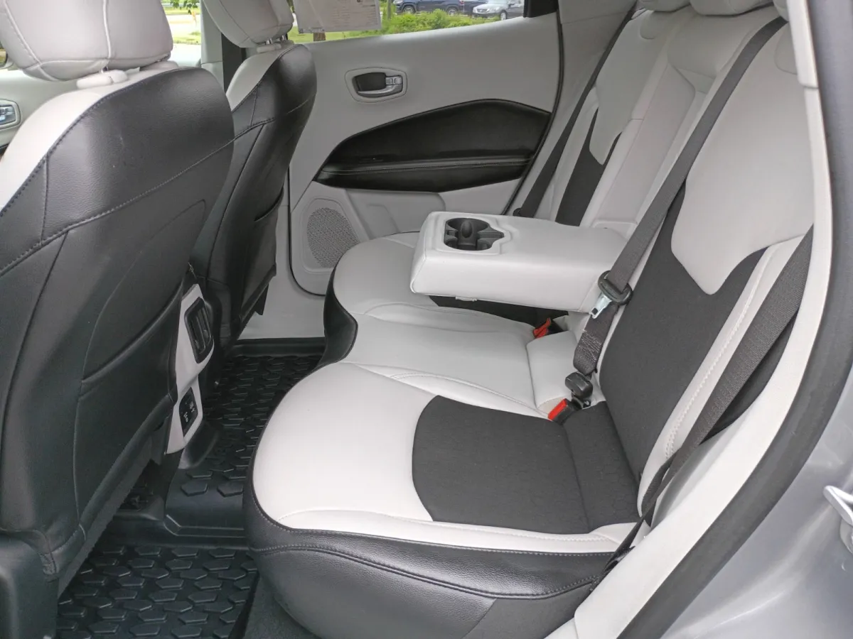2019 Jeep Compass — image 6