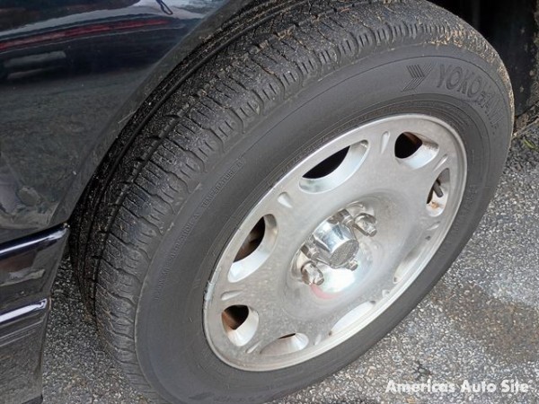 2000 Lincoln Continental — image 4