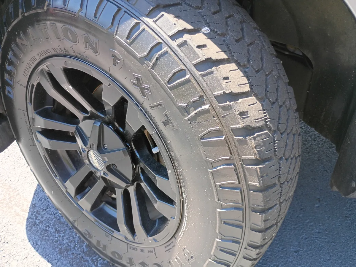 2016 Nissan Frontier — image 10