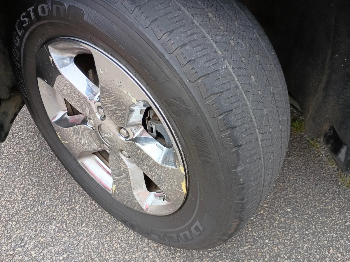 2011 Jeep Grand Cherokee — image 10