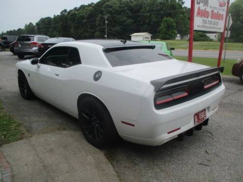 2016 Dodge Challenger — image 3