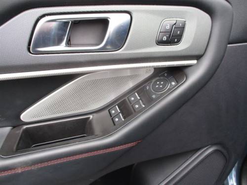 2025 Ford Explorer — image 18