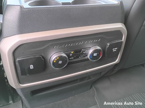 2024 Ford Expedition — image 8