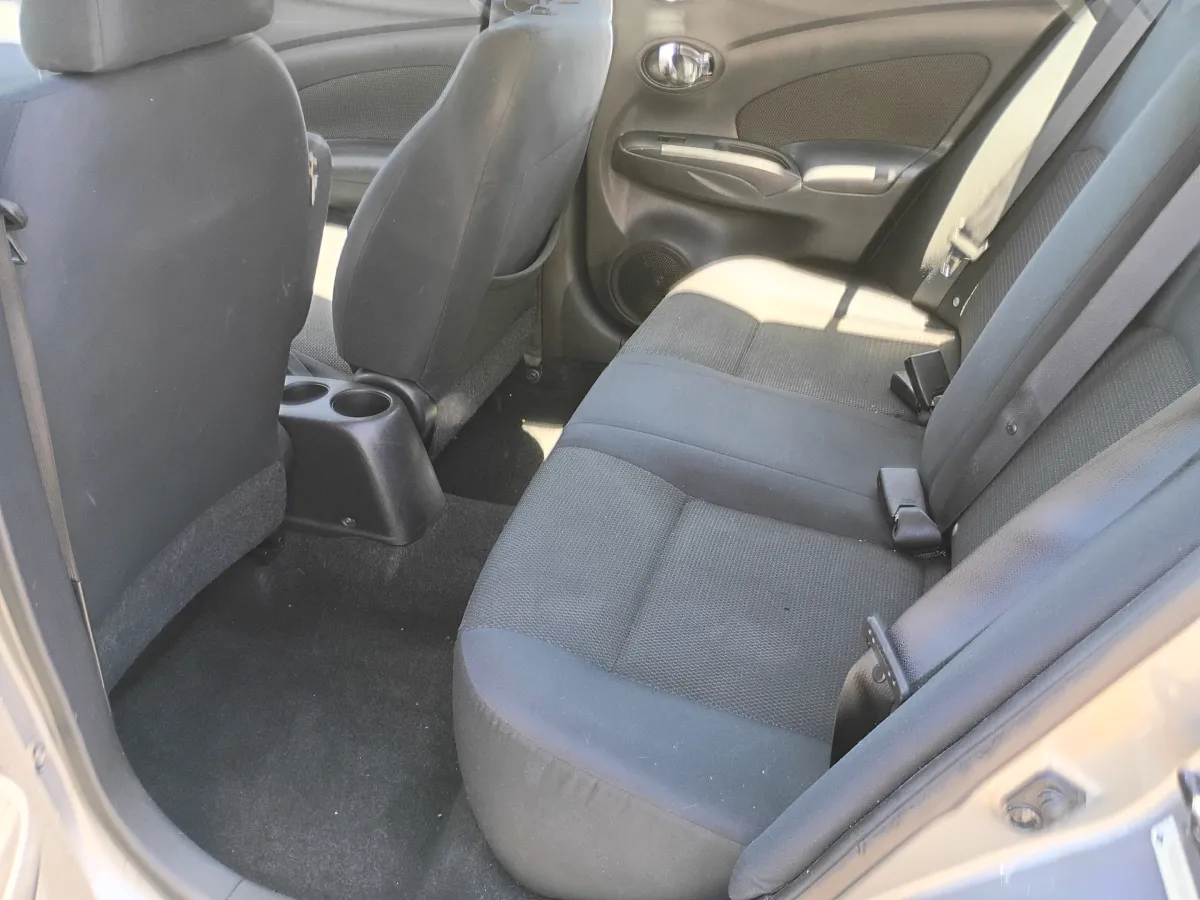 2013 Nissan Versa — image 5