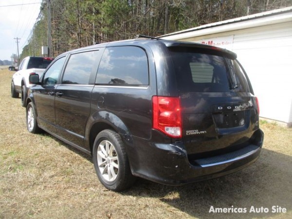 2019 Dodge Grand Caravan — image 3