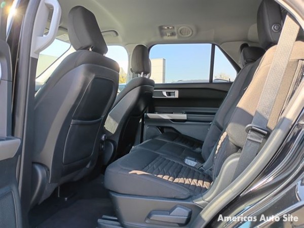 2020 Ford Explorer — image 8